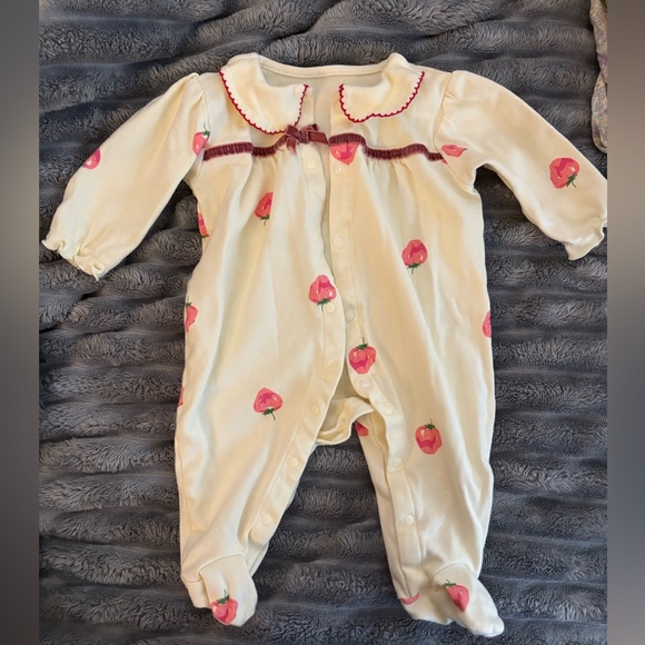 BUNDLE OF BABY GIRLS CLOTHES 3-6months - Picture 9 of 16